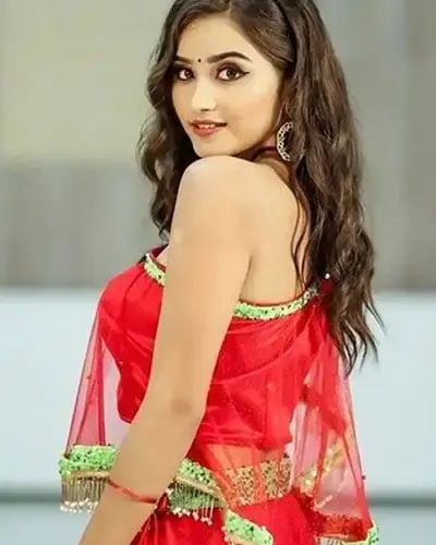 Escort In Kolshet Road